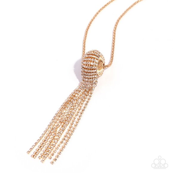 Chic Cohort - Picture 1 of 1